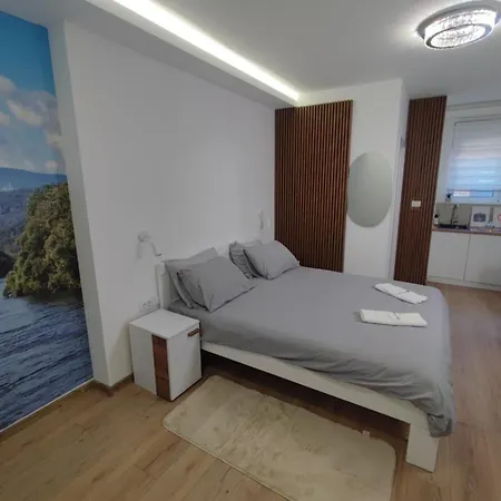 Happy House 2 Apartment *